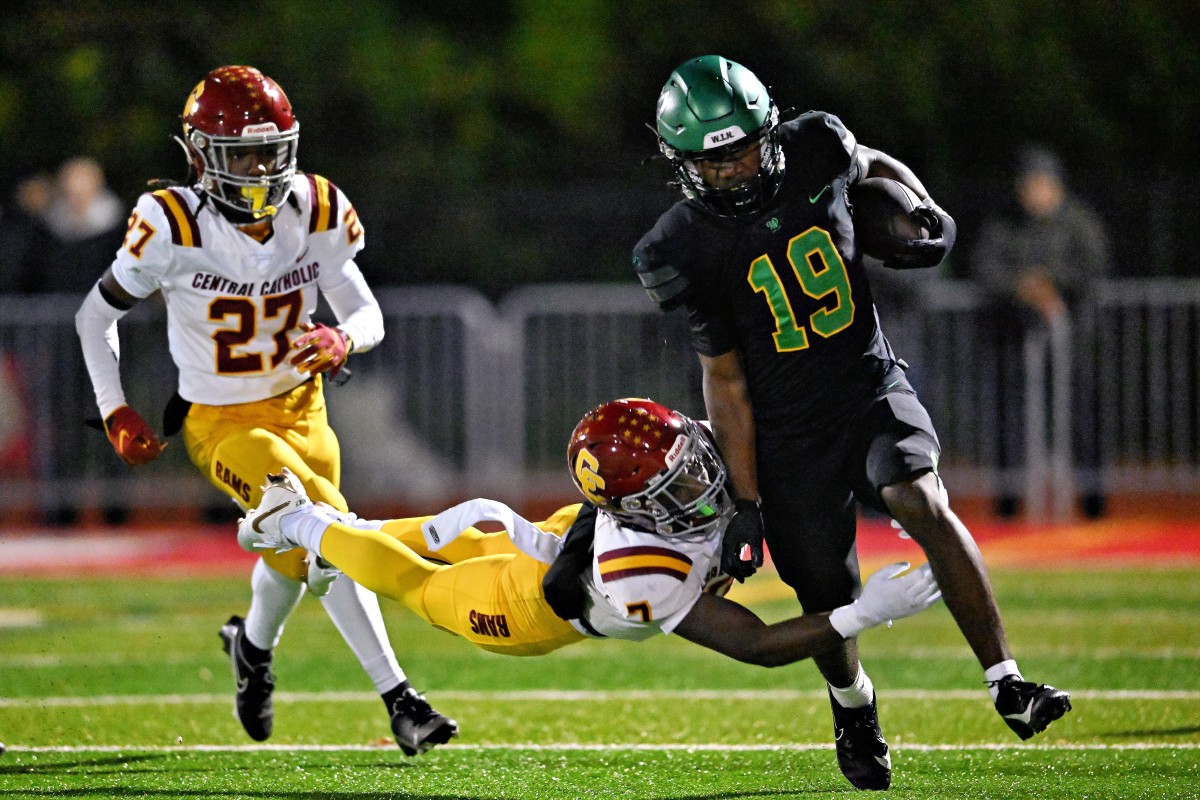 a Central Catholic West Linn 6A Oregon football semifinal November 17 2023 Leon Neuschwander 3
